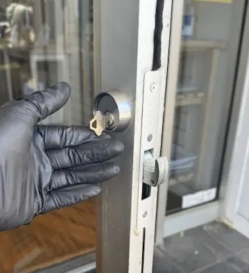 commercial locksmith
